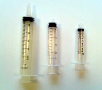 Syringes for injecting Polyurethane Rapid Expanding Resin